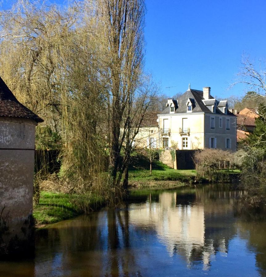 Lapartment Du Perigord Javerlhac-et-la-Chapelle-Saint-Robert Bagian luar foto